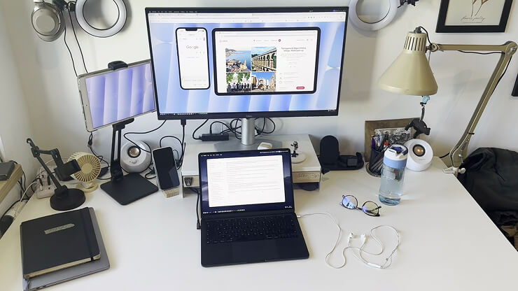 My desk